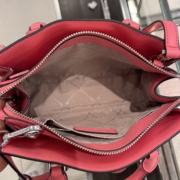 MICHAEL KORS
Sheila Small Faux Saffiano Leather Satchel
Tea Rose 
NWT - Picture 6 of 16